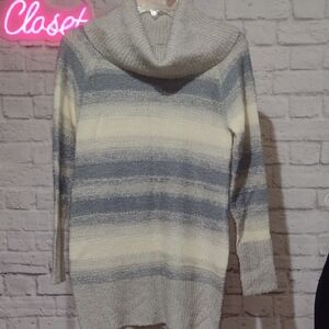 Maurices Gray and Cream Striped Turtleneck Sweater NWT Xs